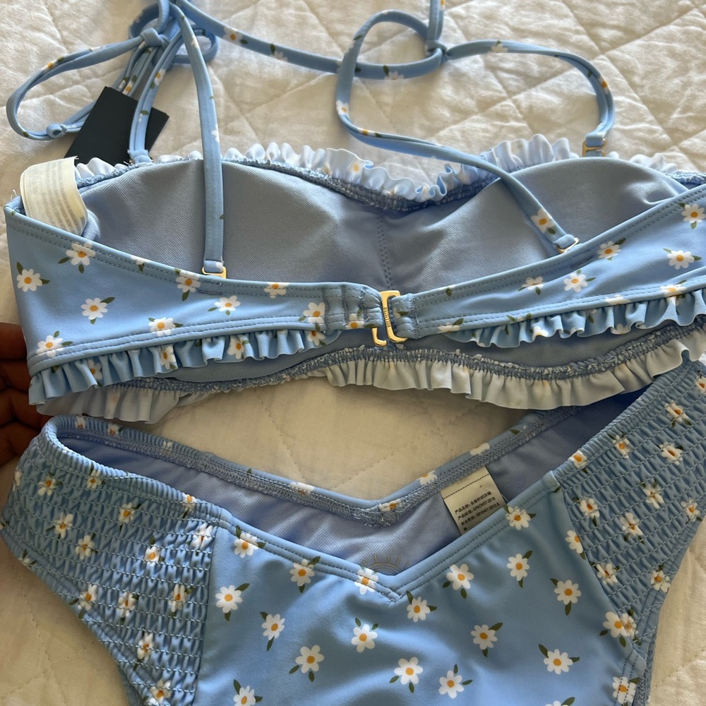 Bathing suit